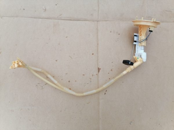 Sonda litrometrica Audi A3 8V 5Q0919050R 5Q0 919 050 R - Dezmembrari Auto