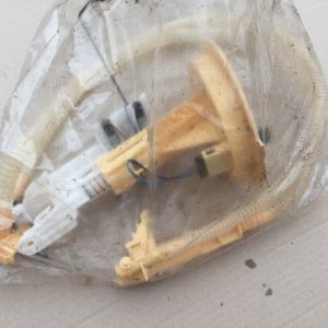 Sonda litrometrica VW Golf 7 2.0 tdi 5Q0 919 673 J 5Q0919673J - Dezmembrari Auto