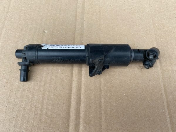 Spalator far dreapta Audi A5 F5 2018 8W6955102A 8W6 955 102 A - Dezmembrari Auto