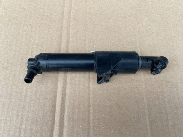 Spalator far stanga Audi A5 F5 2018 8W6955101A 8W6 955 101 A - Dezmembrari Auto