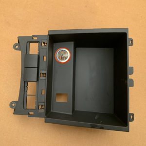 Spatiu depozitare VW Jetta 2016 5C7857925B 5C7 857 925 B - Dezmembrari Auto