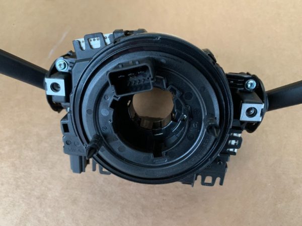 Spira volan VW Golf 7 5Q0953569A 5Q0 953 569 A la 0 km - Dezmembrari Auto