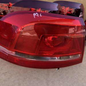Stop stanga VW Passat B7 variant 3AF945095C 3AF 945 095 C - Dezmembrari Auto