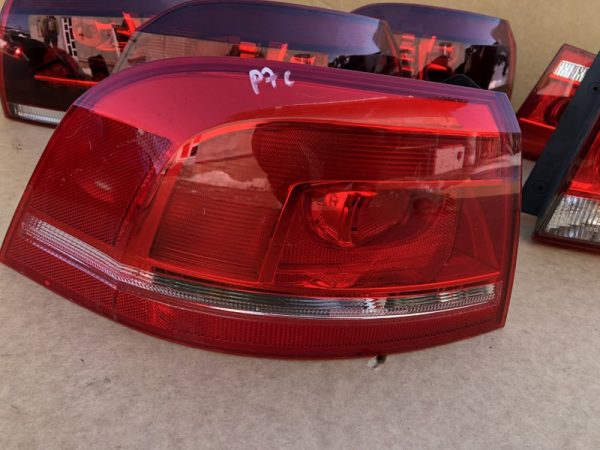 Stop stanga VW Passat B7 variant 3AF945095C 3AF 945 095 C - Dezmembrari Auto