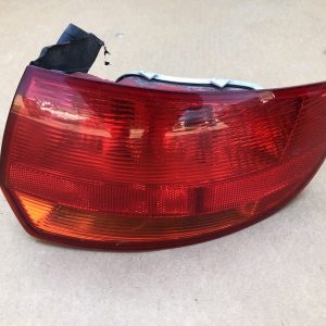 Stop dreapta aripa Audi A3 8p sportback S-LINE - Dezmembrari Auto