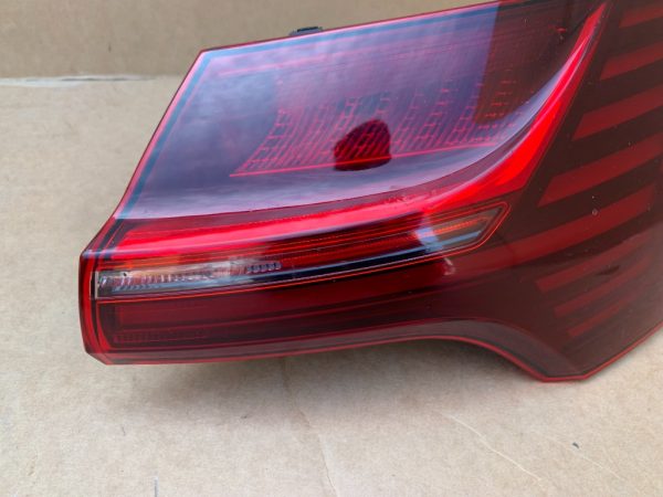 Stop dreapta aripa Audi E-Tron 2021 4KE945092B 4KE 945 092 B - Dezmembrari Auto - imagine 3