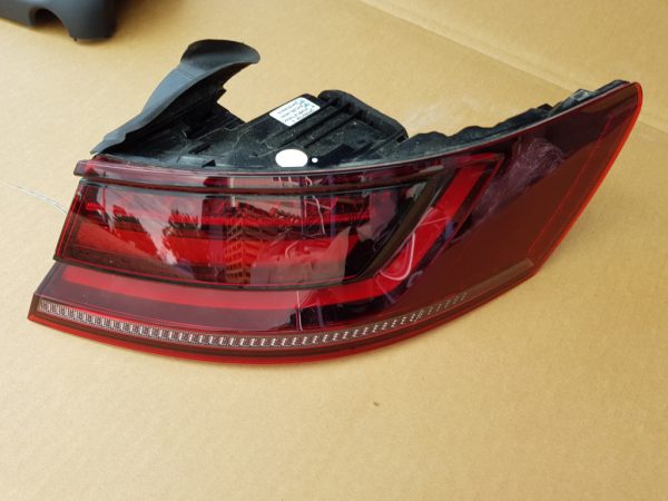 Stop dreapta aripa caroserie VW Arteon 3G8945208B 3G8 945 208 B - Dezmembrari Auto