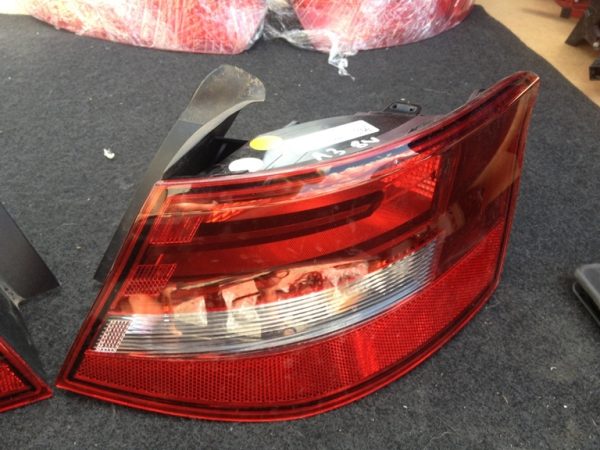 Stop dreapta Audi A3 8V coupe din 2012 8V3945096 8V3 945 096 - Dezmembrari Auto