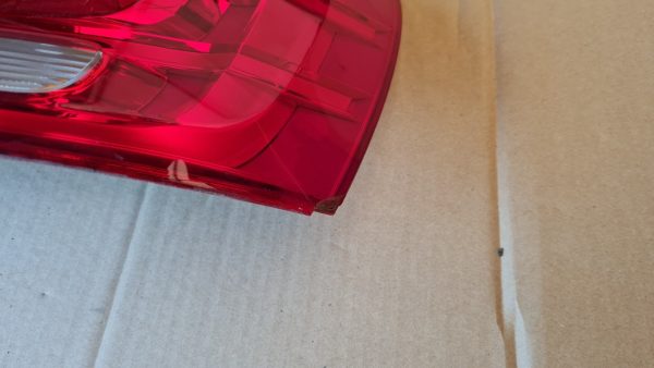 Stop dreapta Audi Q3 8U0945094 8U0 945 094 - Dezmembrari Auto - imagine 2