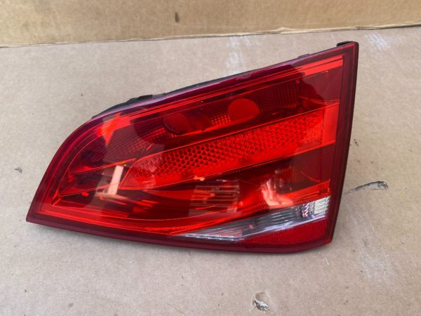 Stop dreapta capota Audi A4 B8 2010 sedan 8K5945094 8K5 945 094 - Dezmembrari Auto