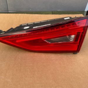 Stop dreapta capota spate Audi A3 8V sedan 8V5945094H 8V5 945 094 H - Dezmembrari Auto