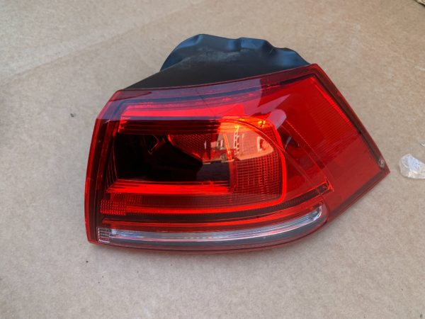 Stop dreapta caroserie VW Golf 7 2016 5G0945096P 5G0 945 096 P la 0 km - Dezmembrari Auto
