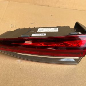 Stop dreapta haion CRYSTAL LIGHTING led la 0 km Skoda Octavia 4 din 2023 5E7945308 5E7 945 308 - Dezmembrari Auto