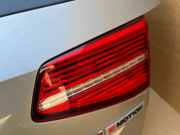 Stop dreapta haion highline VW Passat B8 variant 3G9945308D 3G9 945 308 D - Dezmembrari Auto