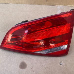 Stop dreapta spate capota Audi A4 B8 limuzina 8K5945094 8K5 945 094 - Dezmembrari Auto