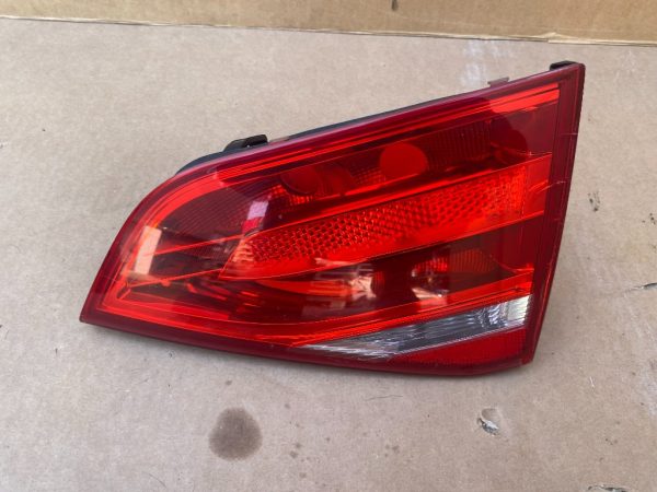 Stop dreapta spate capota Audi A4 B8 limuzina 8K5945094 8K5 945 094 - Dezmembrari Auto