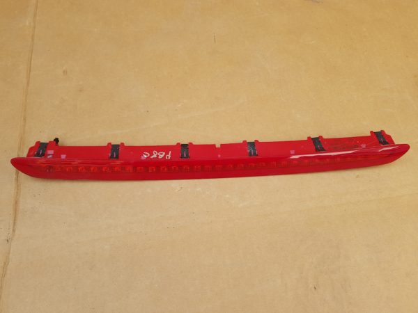 Stop haion VW Passat B8 combi / variant 3G9945087A 3G9 945 087 A - Dezmembrari Auto