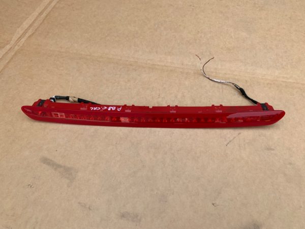 Stop frana VW Passat B8 combi - Dezmembrari Auto