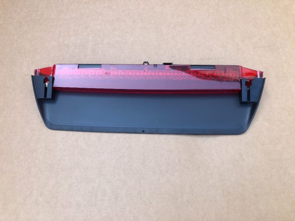 Stop VW Passat B8 limuzina 3G5945037 3G5 945 037 - Dezmembrari Auto