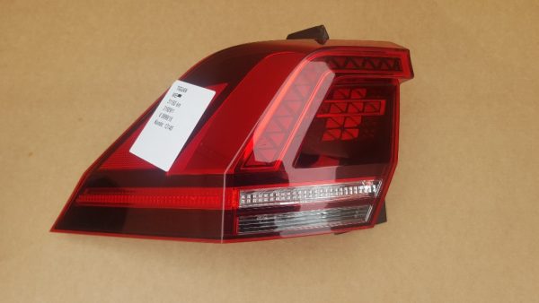 Stop led stanga caroserie VW Tiguan 2017 5NA945207A 5NA 945 207 A - Dezmembrari Auto