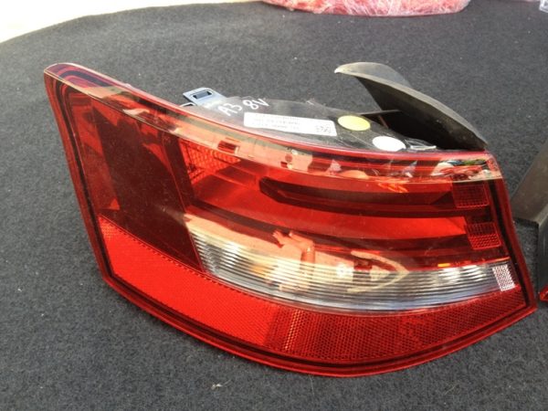Stop stanga Audi A3 8V coupe din 2012 8V3945095 8V3 945 095 - Dezmembrari Auto