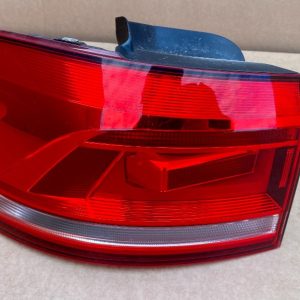 Stop stanga caroserie VW Touran 2017 5TA945095A 5TA 945 095 A - Dezmembrari Auto