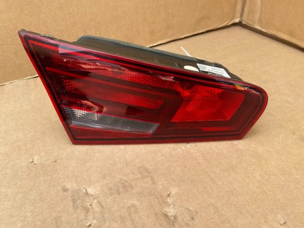 Stop stanga haion Audi A3 8V 2 usi 8V3945093 8V3 945 093 - Dezmembrari Auto