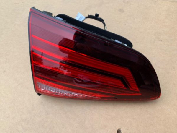 Stop stanga haion VW Golf 7 hatchback 5G0945093AH 5G0 945 093 AH la 0 km - Dezmembrari Auto