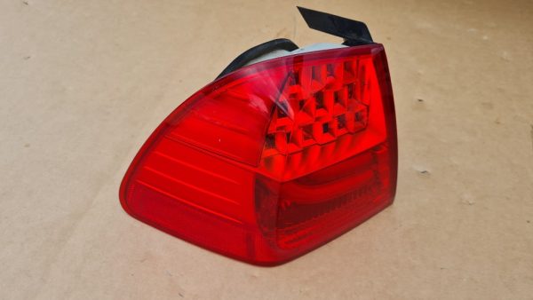 Stop stanga led BMW E91 7154159 - Dezmembrari Auto