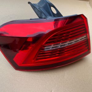 Stop stanga VW Passat B8 variant highline 3G9945207B 3G9 945 207 B 3G9945207J, 3G9 945 207 J - Dezmembrari Auto