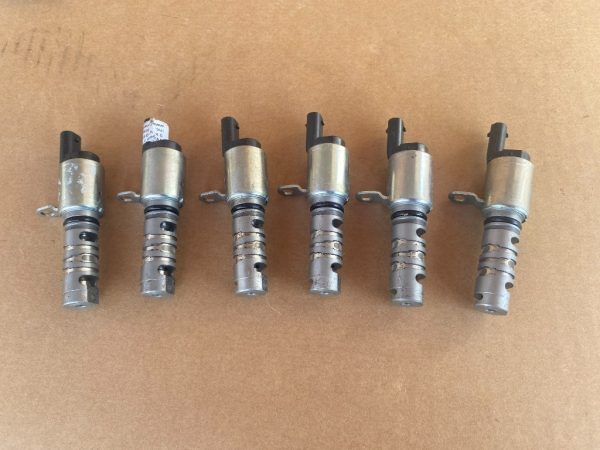 Supapa ax came VW Passat B8 Golf 7 A3 8V Arteon Tiguan Touran 1.4 tsi 04E906455D 04E 906 455 D la 0 km - Dezmembrari Auto