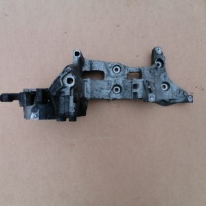 Suport accesorii Audi A3 8V 2.0 tdi 04L903143B 04L 903 143 B - Dezmembrari Auto