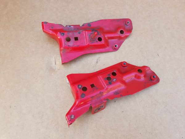 Suport aripa dreapta Audi A3 8P 2009 8P0821136B 8P0 821 136 B - Dezmembrari Auto