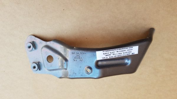 Suport aripa dreapta fata VW Jetta 2016 5C6821138 5C6 821 138 - Dezmembrari Auto