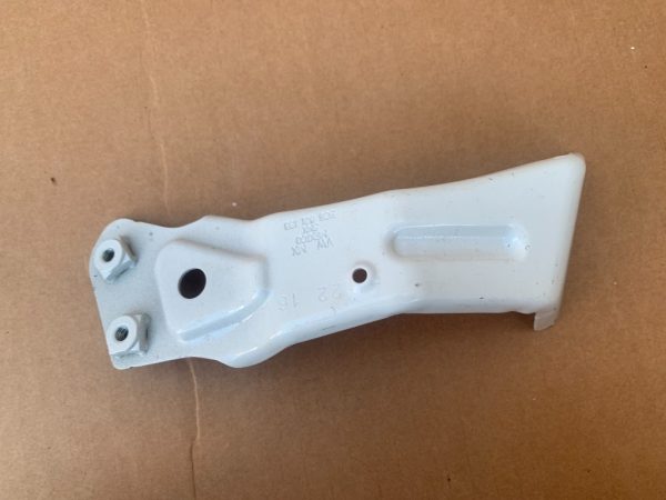 Suport aripa dreapta fata VW Jetta 2017 5C6821138 5C6 821 138 - Dezmembrari Auto
