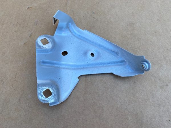 Suport aripa stanga BMW X1 F48 7351515 - Dezmembrari Auto