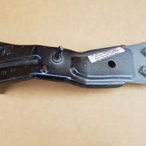 Suport aripa stanga fata VW Jetta 2016 5C6821137 5C6 821 137 - Dezmembrari Auto