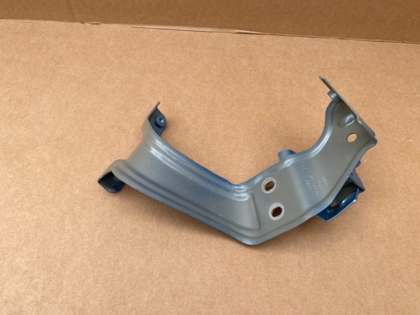 Suport aripa stanga Ford Tourneo Connect 2023 monovolum 2.0 tdi 2K7821135 2K7 821 135 - Dezmembrari Auto