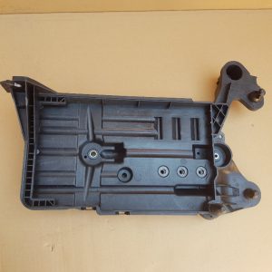 Suport baterie VW Arteon 5Q0915321J 5Q0 915 321 J - Dezmembrari Auto