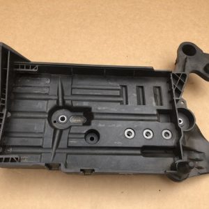 Suport baterie VW Golf 7 hatchback 1.5 DAC facelift 5Q0 915 331 K 5Q0915331K - Dezmembrari Auto