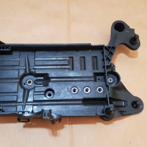 Suport baterie VW Passat B8 5Q0915321J 5Q0 915 321 J - Dezmembrari Auto