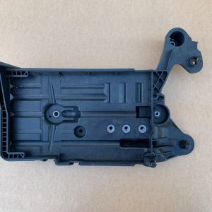 Suport baterie VW Passat B8 facelift 2020 5Q0915331K 5Q0 915 331 K la 0 km - Dezmembrari Auto