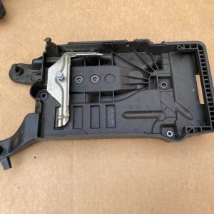 Suport baterie VW T-Cross 2Q0915331 2Q0 915 331 - Dezmembrari Auto
