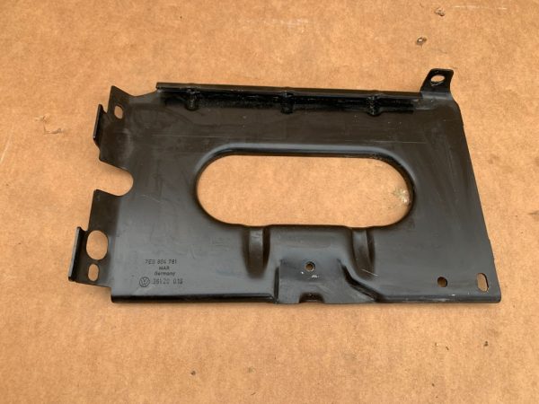 Suport baterie VW Transporter T6 2021 7E0804781 7E0 804 781 - Dezmembrari Auto