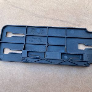 Suport calculator haion VW Passat B8 3G5971502A 3G5 971 502 A - Dezmembrari Auto