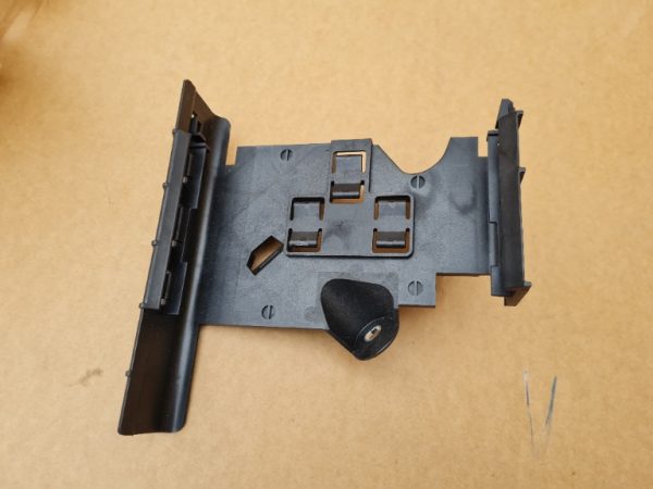 Suport calculator VW Golf 7 2019 5Q0906507F 5Q0 906 507 F - Dezmembrari Auto