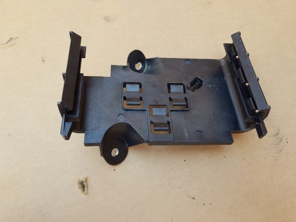 Suport calculator VW Golf 7 5Q0906507B 5Q0 906 507 B - Dezmembrari Auto