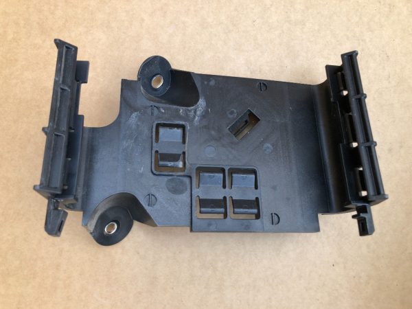 Suport calculator VW Touran 2017 5QA906507 5QA 906 507 - Dezmembrari Auto