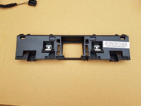 Suport ceas plansa bord VW Passat CC 2016 3AA857318 3AA 857 318 - Dezmembrari Auto