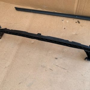 Suport central bara fata VW Golf 7 2016 5G0805706G 5G0 805 706 G - Dezmembrari Auto
